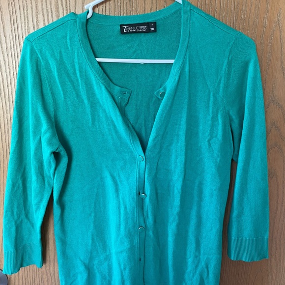 Cardigan Bundle - Picture 5 of 9